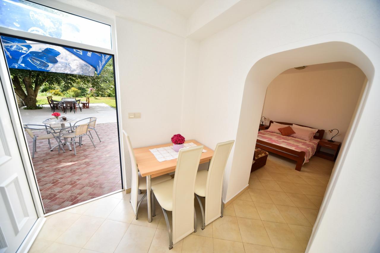 Apartmani Stanisic Čanj Esterno foto