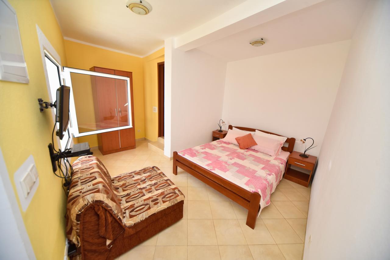 Apartmani Stanisic Čanj Esterno foto
