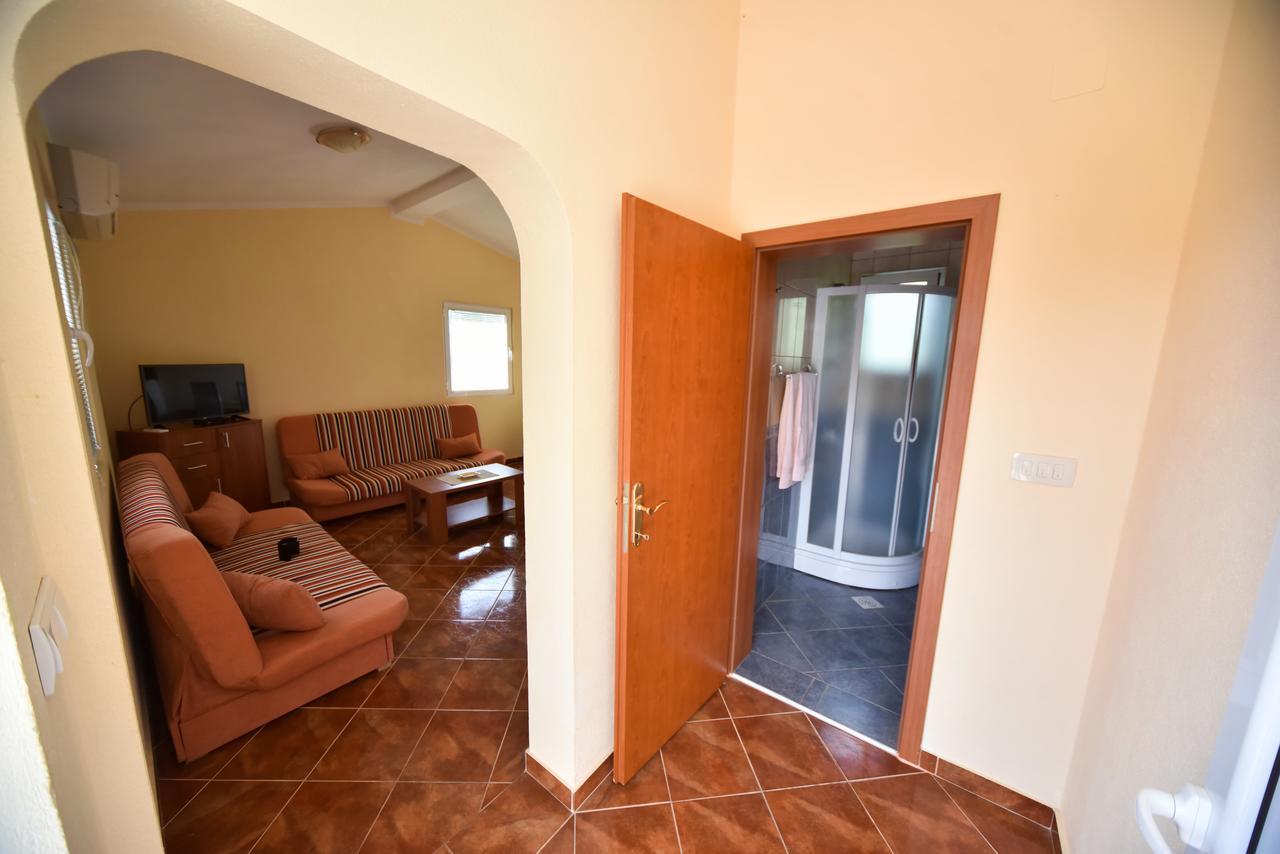 Apartmani Stanisic Čanj Esterno foto