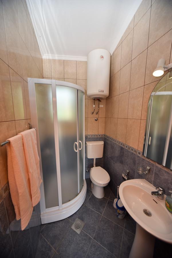 Apartmani Stanisic Čanj Esterno foto